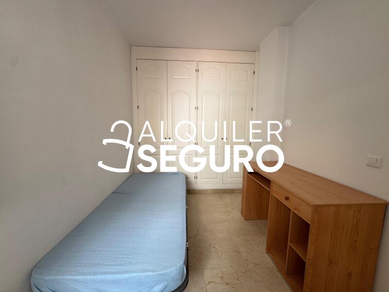 Inmueble en Calle Guadiaro, MÁLAGA