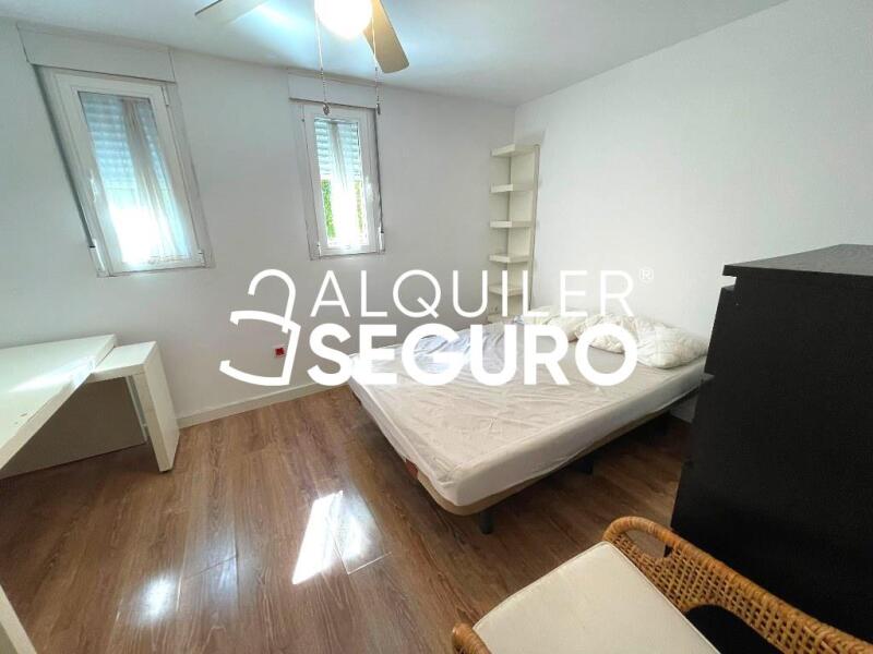 Inmueble en Calle Castillo de Oropesa, MADRID