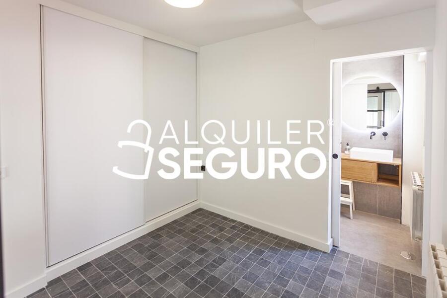 Inmueble en Calle del Aligustre, MADRID