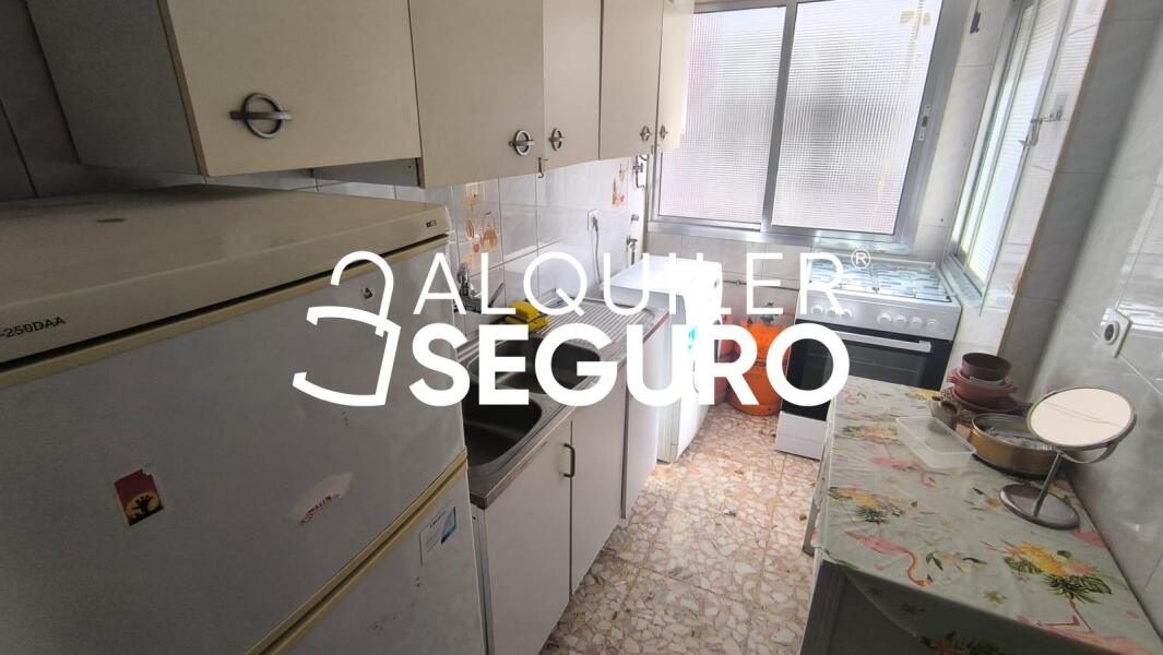 Inmueble en Calle Doctor Seras, SEVILLA