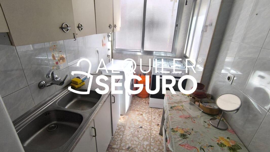 Inmueble en Calle Doctor Seras, SEVILLA