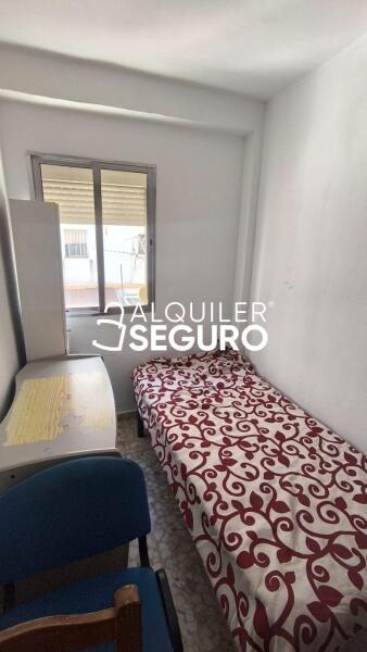 Inmueble en Calle Doctor Seras, SEVILLA