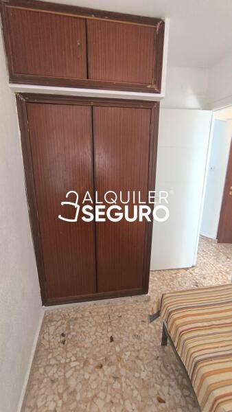 Inmueble en Calle Doctor Seras, SEVILLA
