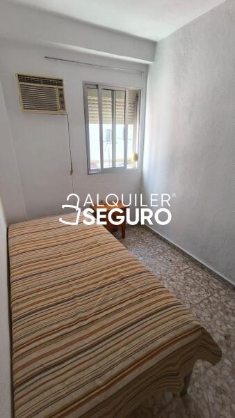 Inmueble en Calle Doctor Seras, SEVILLA