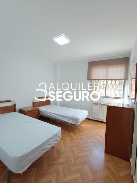 Inmueble en Calle Zorzales, MADRID