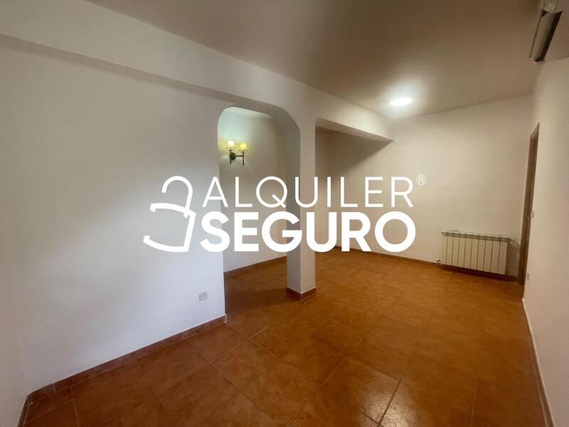 Inmueble en Calle Sallaberry, MADRID