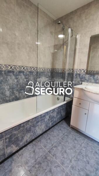 Inmueble en Calle Penyal D'Ifach, VALENCIA
