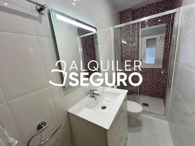 Inmueble en Calle Guillermo Pingarron, MADRID