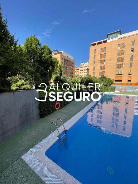 Inmueble en Calle Campanas , MADRID