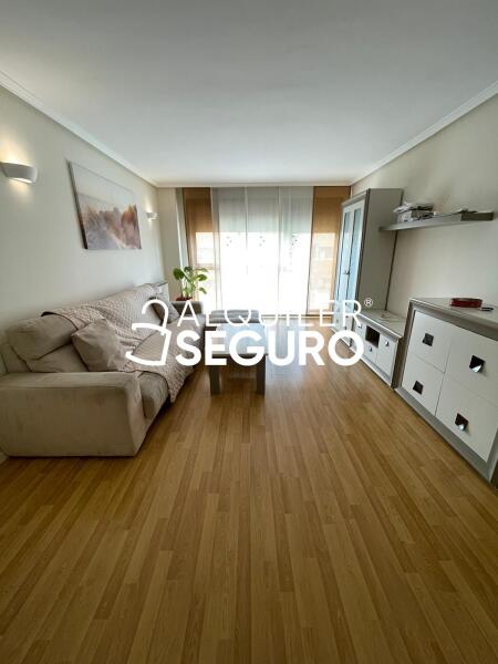 Inmueble en Calle Campanas , MADRID