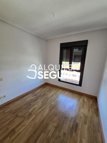 Inmueble en Avenida constitucion, MADRID