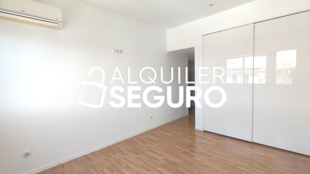 Inmueble en Calle Isla Graciosa, MADRID