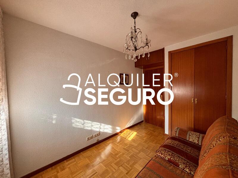Inmueble en Calle del Puerto de Navacerrada , MADRID