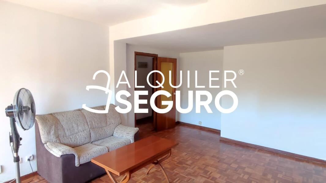 Apartment - 3 bed, 90m² in MADRID - Image 3