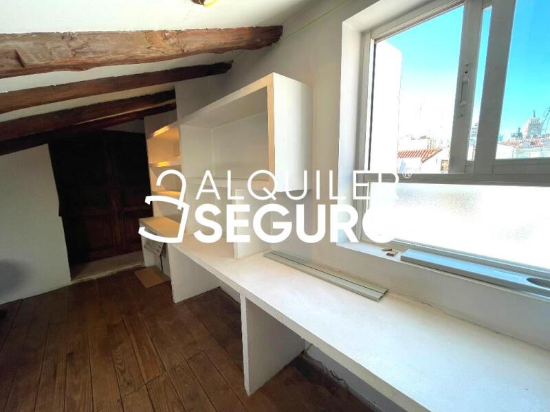 Inmueble en Calle Ventura de la Vega , MADRID