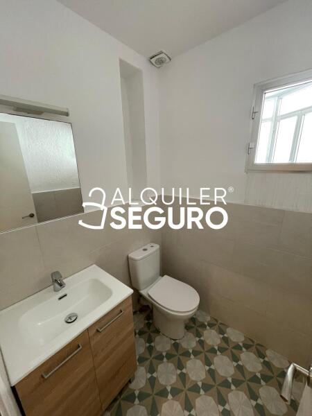 Inmueble en Calle de Doña Urraca , MADRID