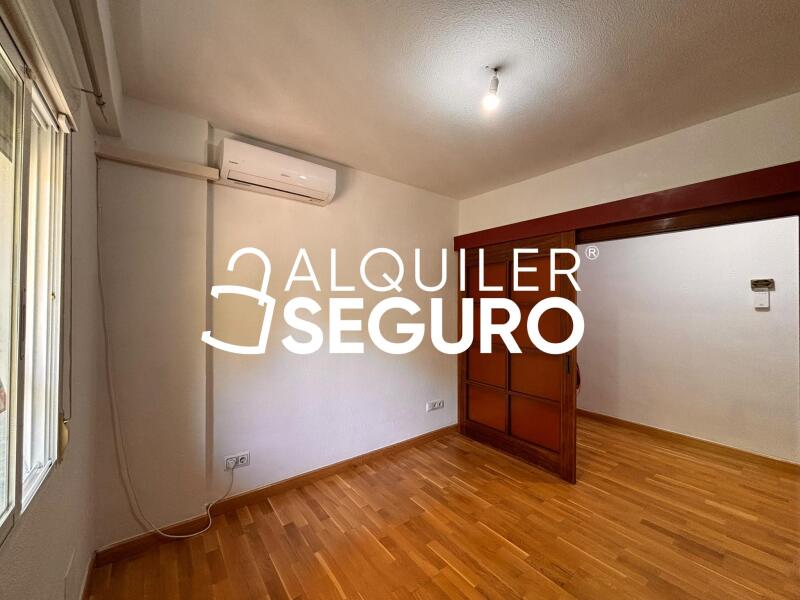 Inmueble en Calle de Victor de la Serna, MADRID