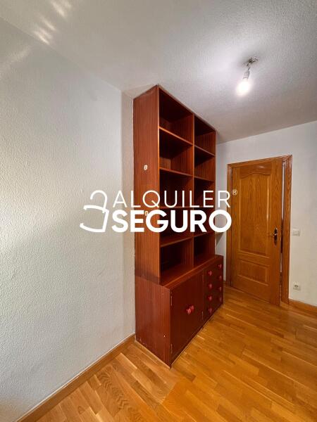Inmueble en Calle de Victor de la Serna, MADRID