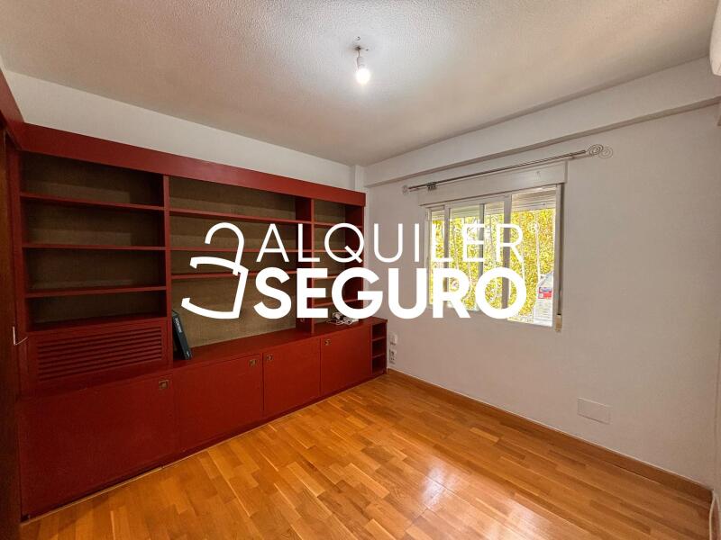 Inmueble en Calle de Victor de la Serna, MADRID