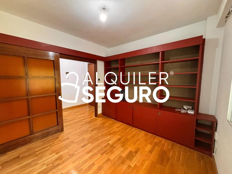 Inmueble en Calle de Victor de la Serna, MADRID