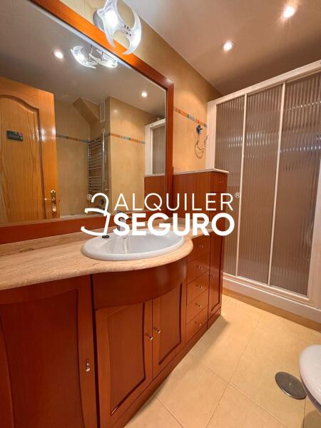 Inmueble en Calle de Victor de la Serna, MADRID