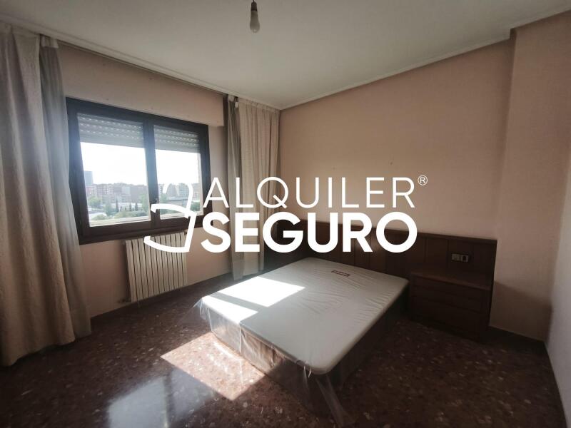 Inmueble en Calle de Carlos Marx, ZARAGOZA