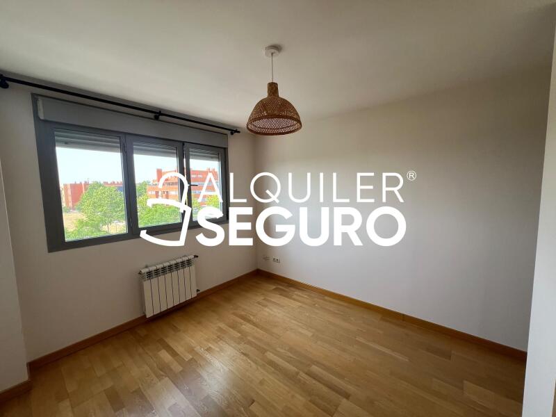 Piso en Calle Clavel, PARACUELLOS DE JARAMA MADRID