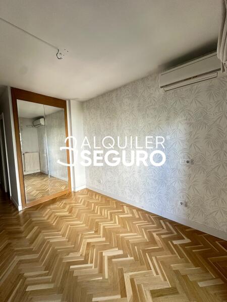 Inmueble en Calle Carballino, MADRID