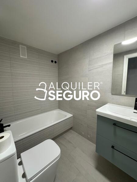 Inmueble en Calle Carballino, MADRID