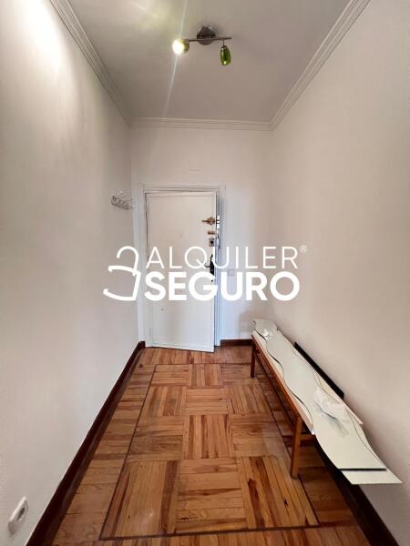 Inmueble en Calle de Sánchez Barcaiztegui, MADRID