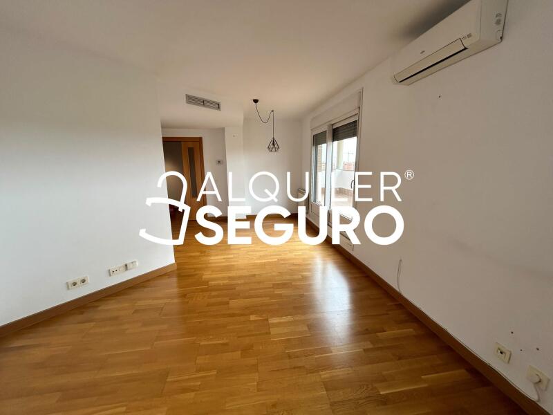 Inmueble en Calle Océano Atlántico, MADRID