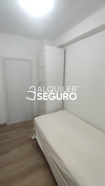 Inmueble en Calle Mauricio Legendre, MADRID
