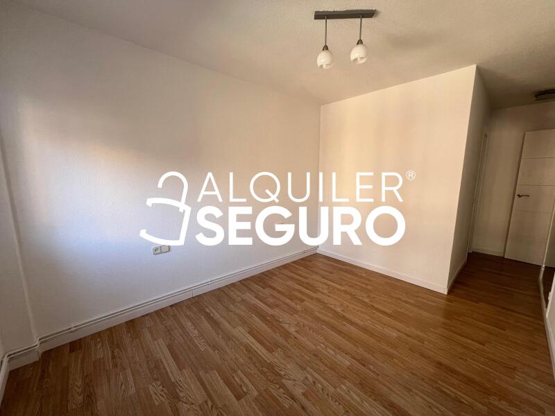 Inmueble en Calle de María Santos Colmenar, MADRID