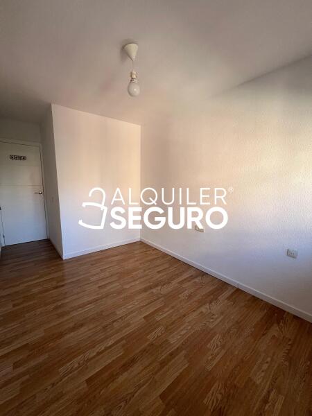 Inmueble en Calle de María Santos Colmenar, MADRID