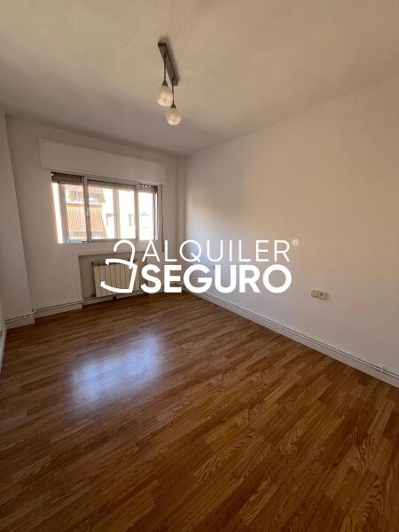 Inmueble en Calle de María Santos Colmenar, MADRID