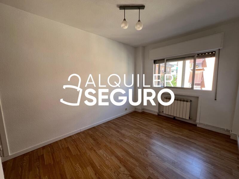 Inmueble en Calle de María Santos Colmenar, MADRID