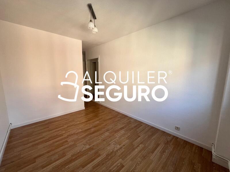 Inmueble en Calle de María Santos Colmenar, MADRID