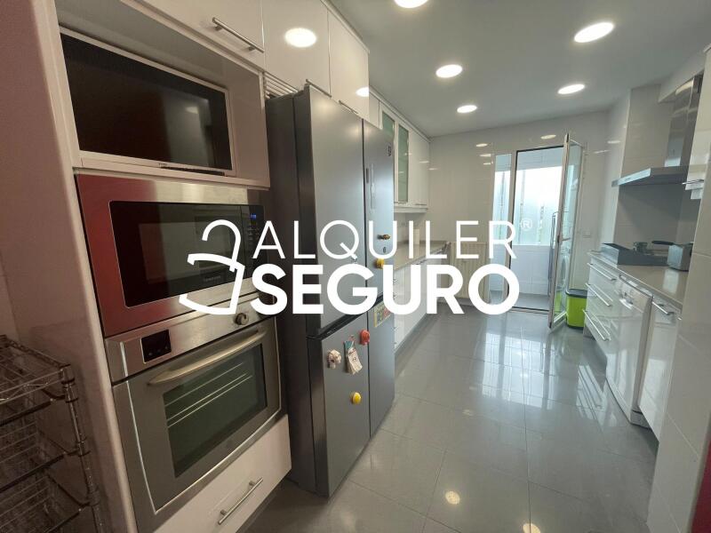 Inmueble en Avenida de Burgos, MADRID