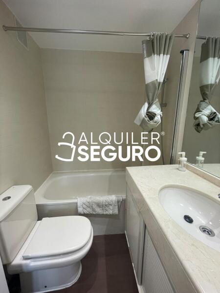 Inmueble en Avenida de Burgos, MADRID