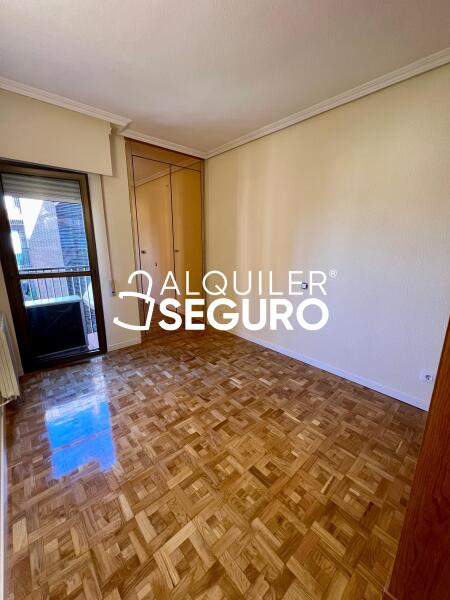 Piso en Calle de Ramón Gómez de la Serna, MADRID MADRID