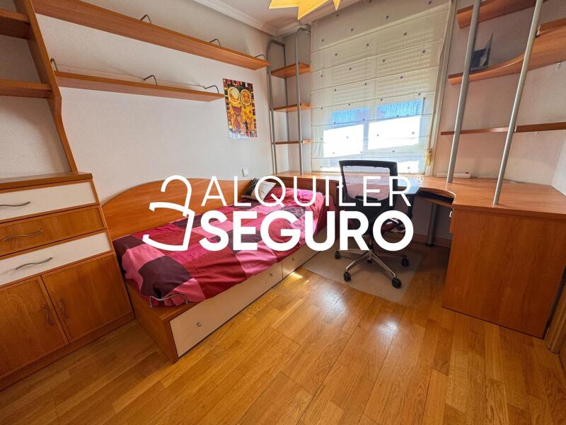 Inmueble en Calle Cazalegas, MADRID