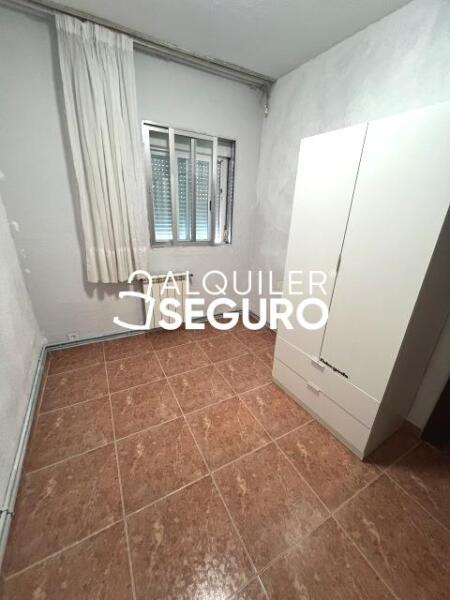 Piso en Calle Zuloaga , PARLA MADRID