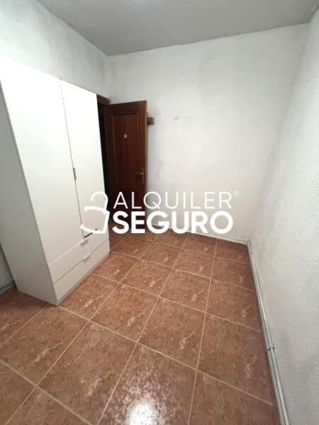 Piso en Calle Zuloaga , PARLA MADRID