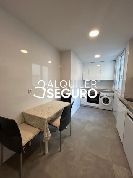 Inmueble en Avenida de la Constituciuon, MADRID