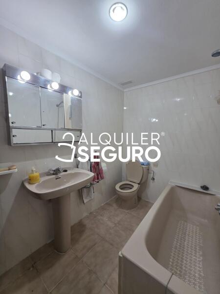 Piso en Calle Las Viñas, SANTURTZI VIZCAYA-BIZKAIA