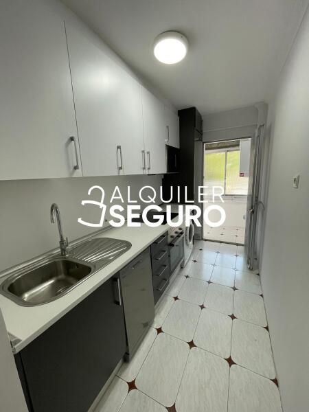 Piso en Calle Thader, MADRID MADRID