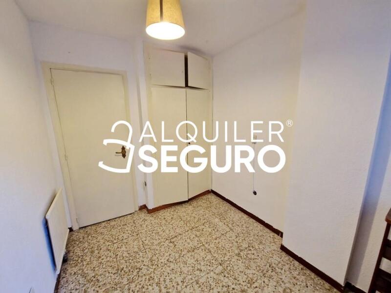 Inmueble en Calle Frómista, MADRID