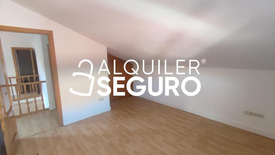 Piso en Calle Jorge Guillén, SAN AGUSTÍN DE GUADALIX MADRID