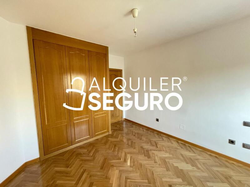 Inmueble en Calle del Ánade, MADRID