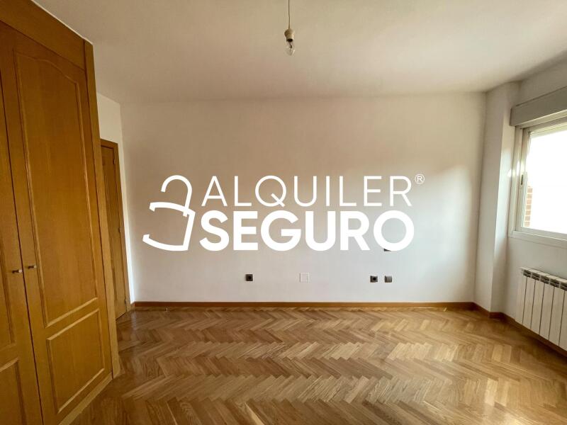 Inmueble en Calle del Ánade, MADRID